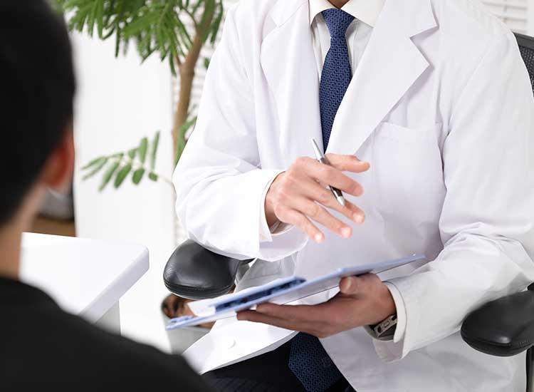 安心して相談できる精神科専門医による診療